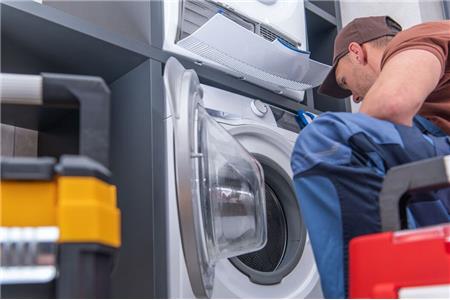 علت تخلیه نشدن آب ماشین لباسشویی