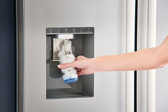 تعمیر یخ ساز یخچال بوش