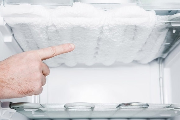 برفک زدن یخچال اسنوا