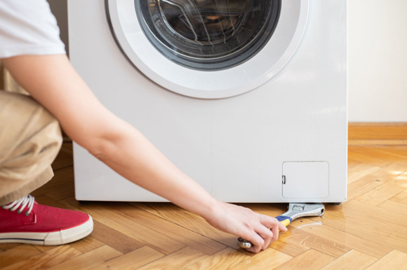 تراز كردن ماشين لباسشويي پاکشوما